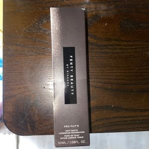 Fenty beauty soft matte long wear foundation